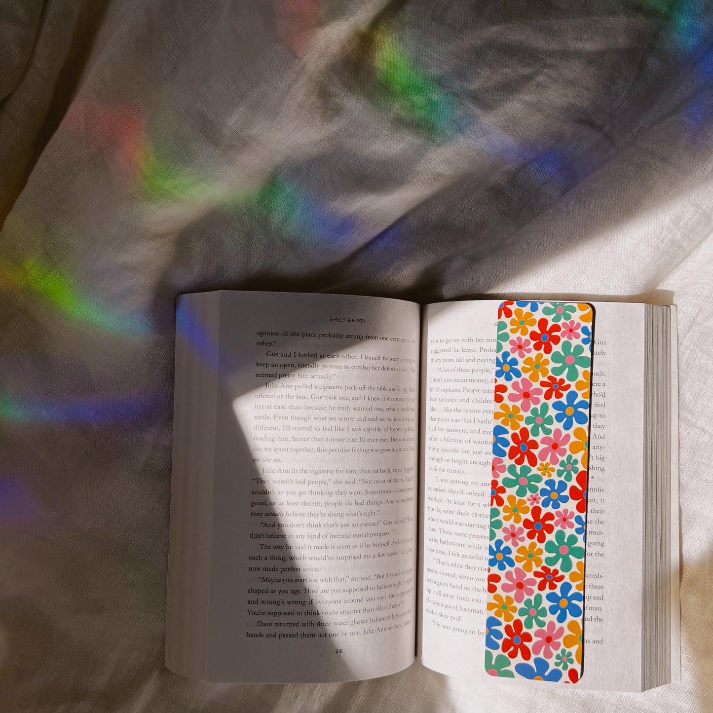 RETRO FLOWERS BOOKMARK